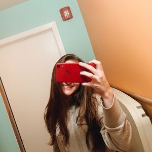 Meet your Posher, Jennae